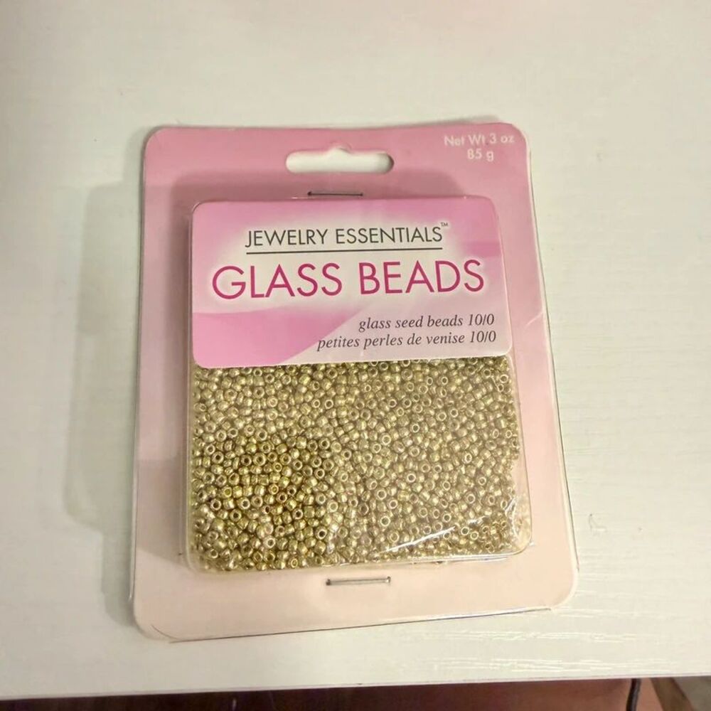 Jewelry Essentials Glass Seed/Cylinder Beads 10/0 Gold, MPN JC11221-02